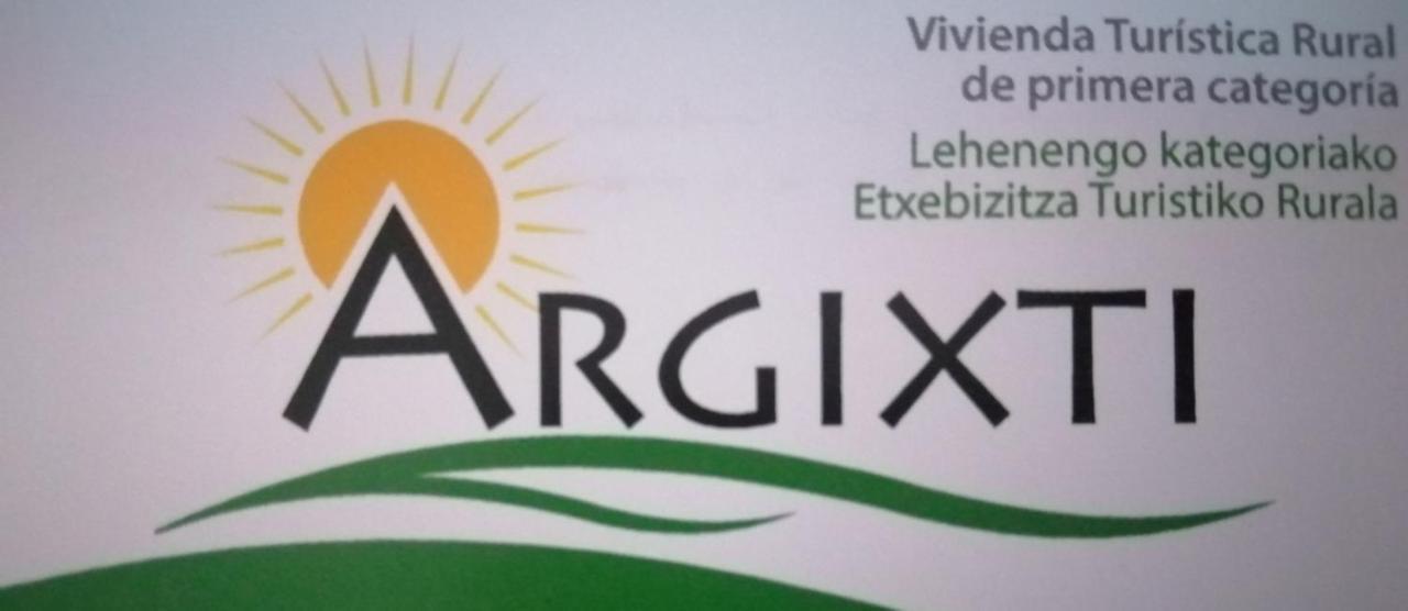 Argixti Guest House Sumbilla Bagian luar foto